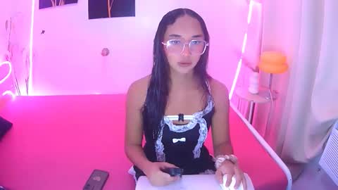latina_kia online show from December 23, 2025, 4:10 am