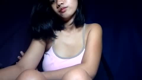 latina_shaine online show from July 9, 2026, 7:12 am