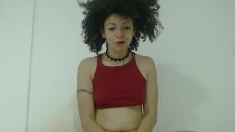 Latinacoka online show from February 16, 2025, 1:49 pm