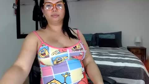Snapshot of latinaflower_ts chatting on July 4, 2026, 11:11 pm FLOR SALVAJE online show from July 4, 2026, 11:11 pm