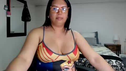Snapshot of latinaflower_ts chatting on July 14, 2026, 12:35 am FLOR SALVAJE online show from July 14, 2026, 12:35 am
