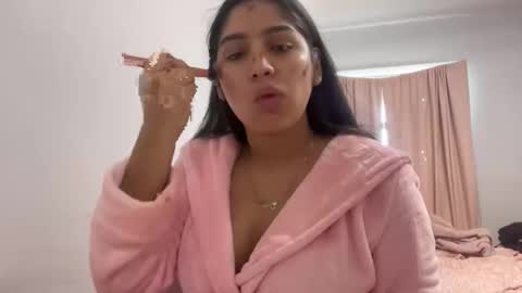 latinamamii1121 online show from January 12, 2026, 8:03 pm