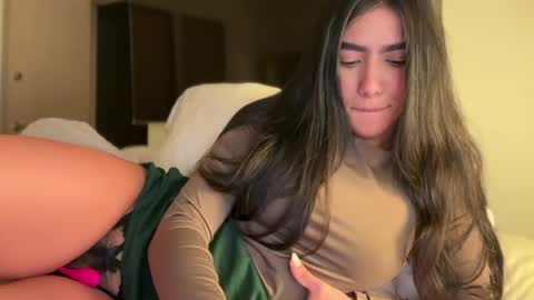 Hi -  online show from April 9, 2026, 5:07 am