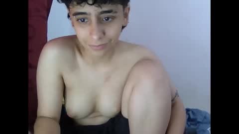 Snapshot of latinheatx22 chatting on May 30, 2026, 9:23 pm latinheatx22 online show from May 30, 2026, 9:23 pm