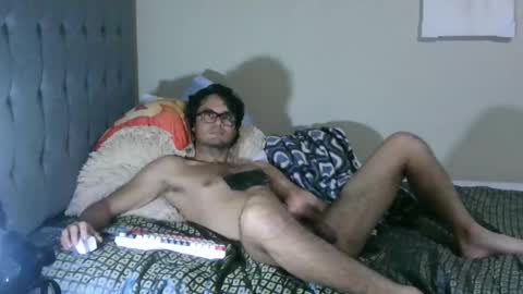 latinincognito online show from January 12, 2026, 8:30 am