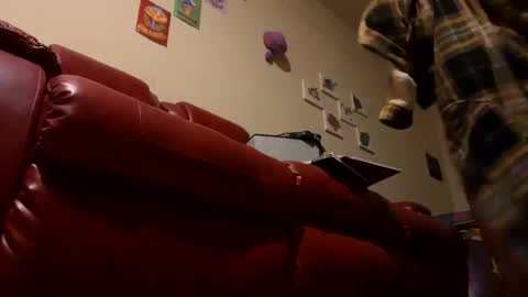 latinlover199518 online show from March 9, 2025, 6:06 am