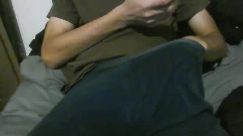 Snapshot of latinman7945 chatting on July 5, 2026, 9:16 am latinman7945 online show from July 5, 2026, 9:16 am