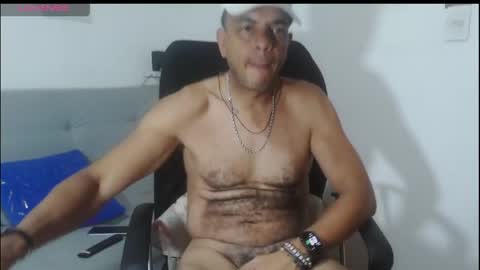 latinmartin254 online show from May 23, 2026, 2:06 am