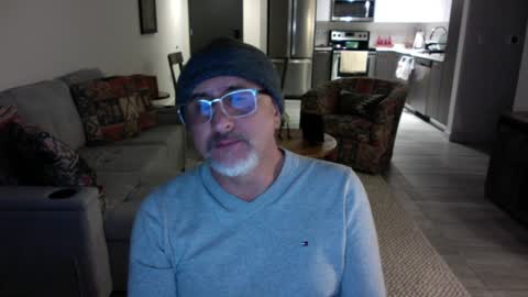 QS - INDEPENDENT MODEL online show from January 30, 2025, 5:30 am