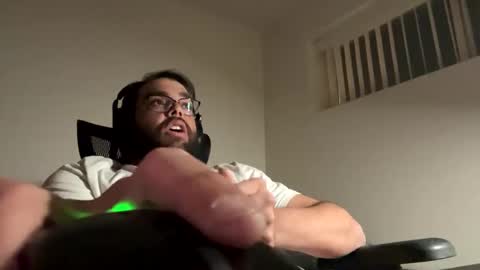 Snapshot of latinocock30 chatting on January 13, 2025, 4:18 am call me papi -- follow my twitter latinoc30 online show from January 13, 2025, 4:18 am