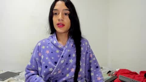 latinsecretfantasy online show from January 30, 2025, 7:29 am