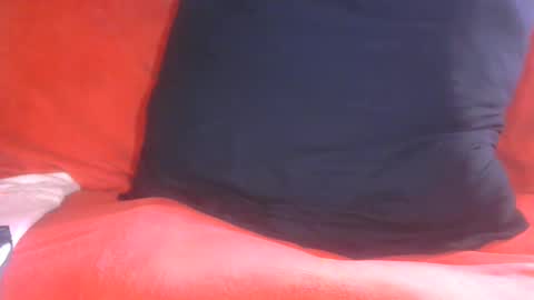 latoyyabed1 online show from April 19, 2026, 7:18 am