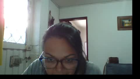 Snapshot of lau16310 chatting on June 2, 2026, 10:23 pm Laura online show from June 2, 2026, 10:23 pm