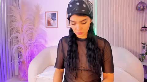 lau_reyes online show from October 17, 2025, 12:41 pm