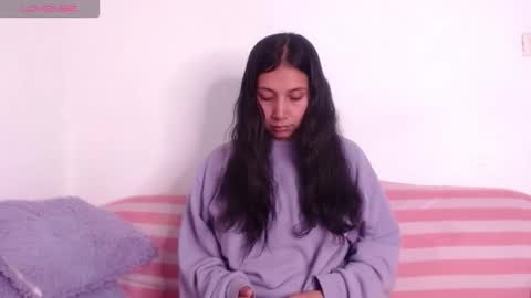 lauoficiall online show from September 22, 2025, 12:45 am