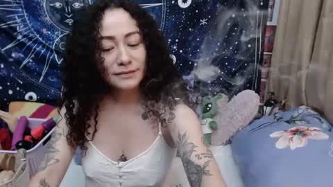  Wen  online show from December 7, 2024, 5:53 pm