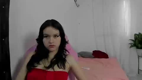 laura_and_kevin online show from January 14, 2026, 8:03 pm