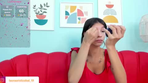 Snapshot of laura_aristizabal_19 chatting on March 1, 2025, 1:07 pm Laura online show from March 1, 2025, 1:07 pm