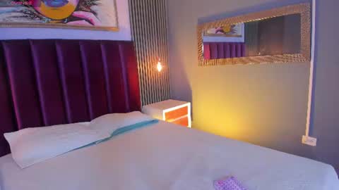 Snapshot of laura_aristizabal_19 chatting on July 30, 2026, 12:26 pm Laura online show from July 30, 2026, 12:26 pm