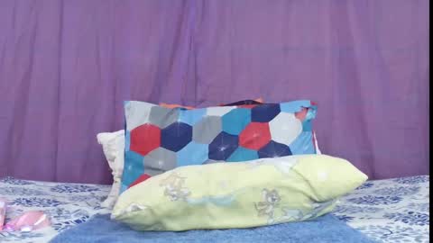 Snapshot of laura_candy12 chatting on January 13, 2025, 9:20 pm Laura online show from January 13, 2025, 9:20 pm