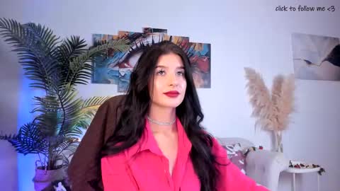 Snapshot of laura_coy chatting on September 24, 2025, 7:50 pm Laura online show from September 24, 2025, 7:50 pm