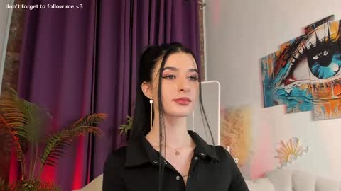 Snapshot of laura_coy chatting on May 11, 2026, 9:45 pm Laura online show from May 11, 2026, 9:45 pm