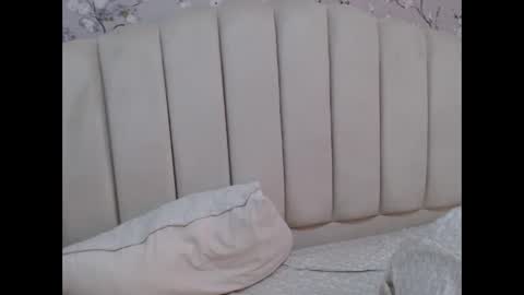 laura online show from December 18, 2024, 5:04 am