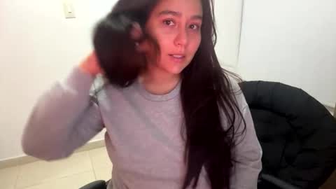 laura online show from December 2, 2025, 11:56 pm