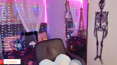 Kate  online show from February 15, 2025, 3:50 pm