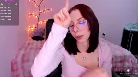 Kate  online show from June 17, 2026, 1:01 pm