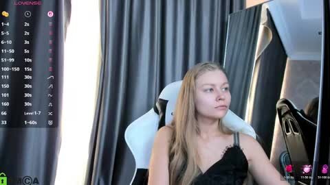 Laura online show from April 16, 2026, 9:54 am