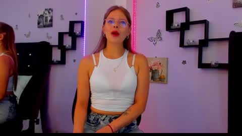 Laura Blue online show from December 26, 2024, 8:21 pm