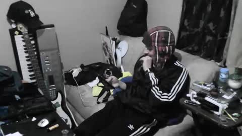 lauradecuada2 online show from November 23, 2025, 12:16 pm