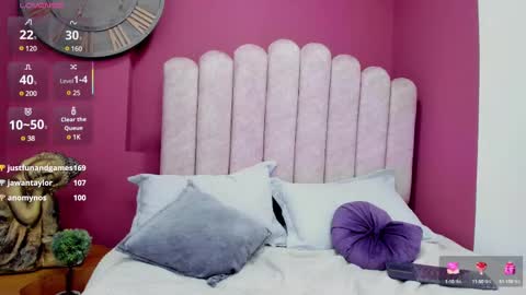 Laura Glowing online show from February 22, 2025, 7:01 am