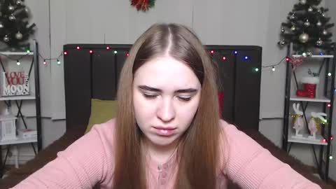 LauraHlot online show from January 4, 2025, 9:20 pm