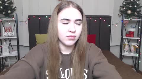 LauraHlot online show from January 5, 2025, 6:24 pm