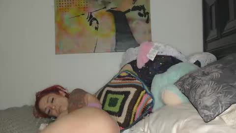 Lilian Banks online show from October 22, 2025, 1:44 pm