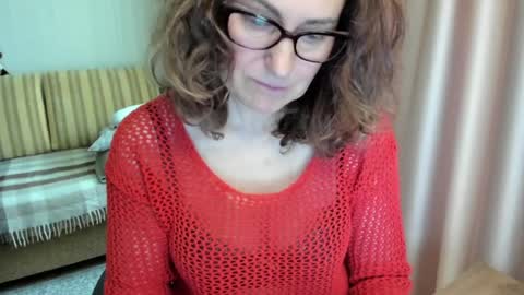 Snapshot of lauraoven1 chatting on May 31, 2026, 8:32 am Lauraoven1 online show from May 31, 2026, 8:32 am