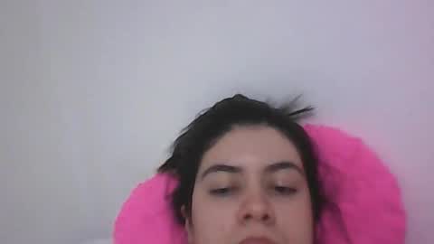 Snapshot of lauratobon6 chatting on June 17, 2026, 6:49 am lauratobon6 online show from June 17, 2026, 6:49 am