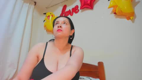 laureen777 online show from January 16, 2025, 5:33 pm