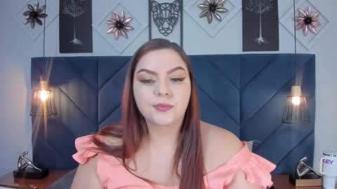 Laureen online show from December 4, 2024, 8:07 pm