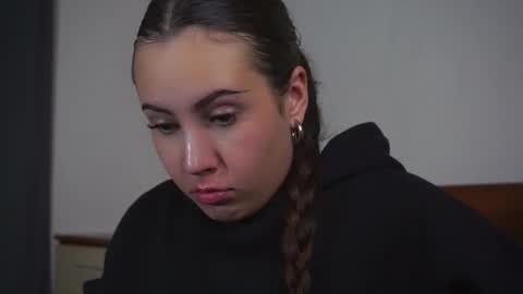 Monica online show from November 29, 2025, 9:12 am