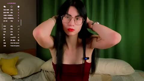 Snapshot of laureljarrar chatting on September 22, 2025, 11:56 am Arline online show from September 22, 2025, 11:56 am