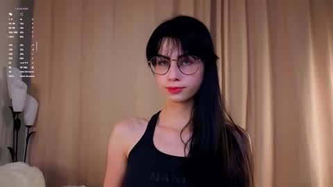 Snapshot of laureljarrar chatting on October 11, 2025, 11:42 am Arline online show from October 11, 2025, 11:42 am