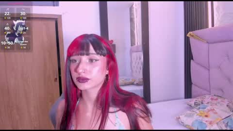 Laurem online show from November 26, 2025, 8:54 pm