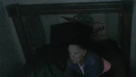 lauren121380 online show from March 25, 2026, 8:42 am