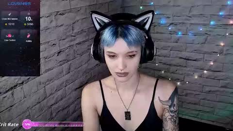 Eva online show from November 23, 2025, 1:33 pm