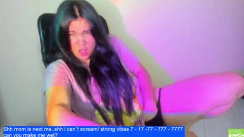 onlyfan laureng7 - 7 laureng2 online show from March 7, 2025, 6:13 am
