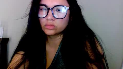 onlyfan laureng7 - 7 laureng2 online show from September 16, 2025, 2:18 pm