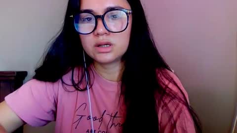 onlyfan laureng7 - 7 laureng2 online show from November 6, 2025, 2:51 pm